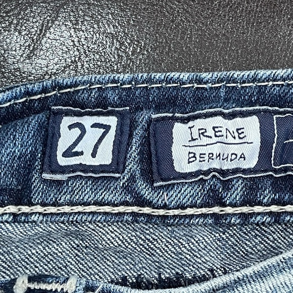 Miss Me Irene Bermuda tabbed pockets white stitching size 27 rocker modest denim - Picture 9 of 14